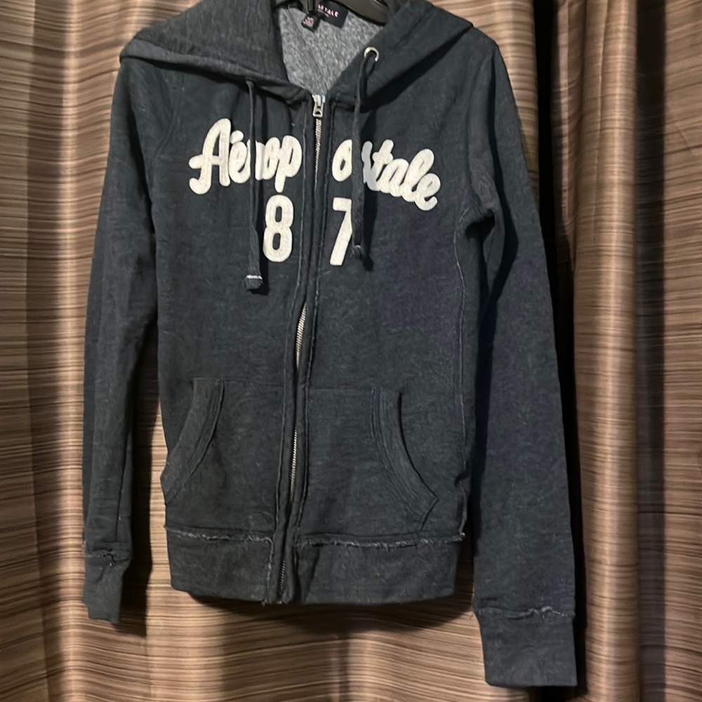 Aeropostale zip up hoodie